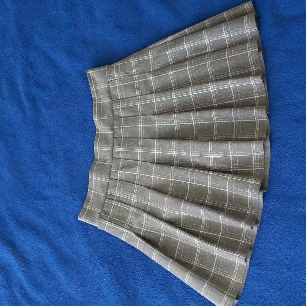 Gray Plaid Pleated Uniform Skirt